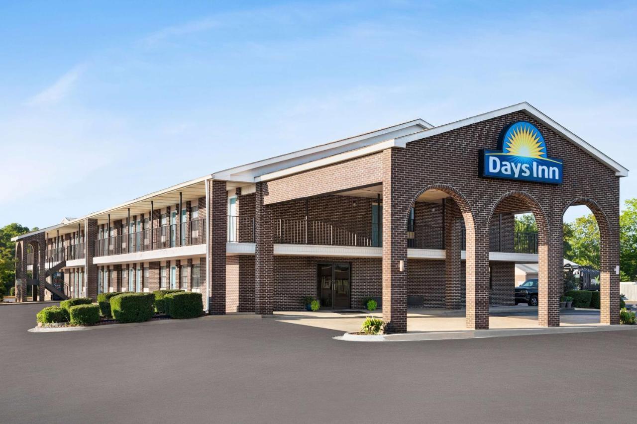 Days Inn By Wyndham Demopolis Eksteriør billede