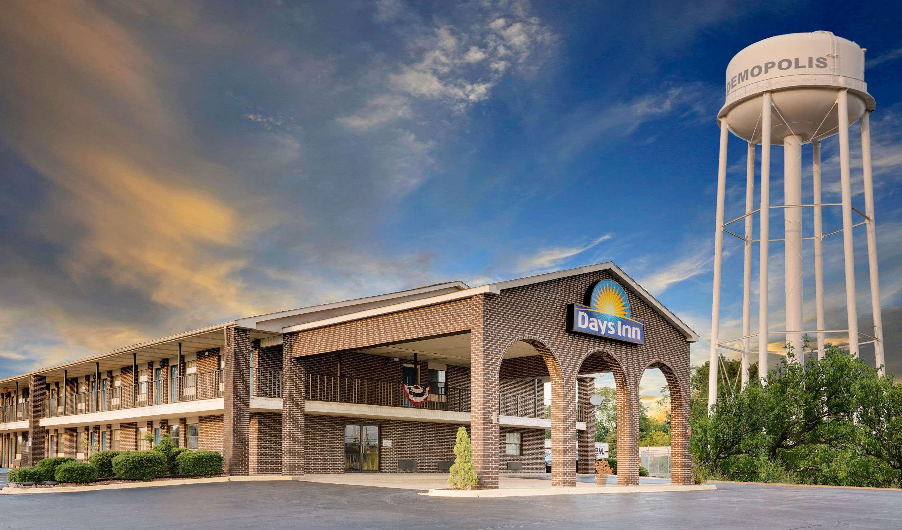 Days Inn By Wyndham Demopolis Eksteriør billede